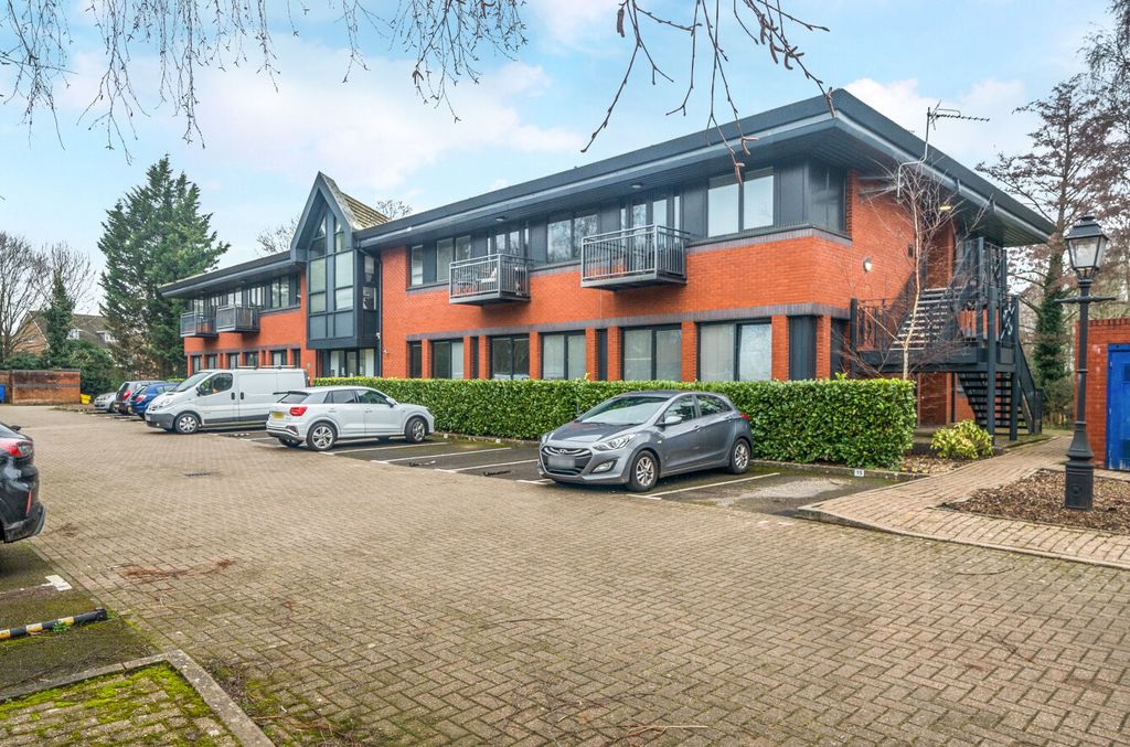 Property photo 1 of 25 1400901-3-69773E6...