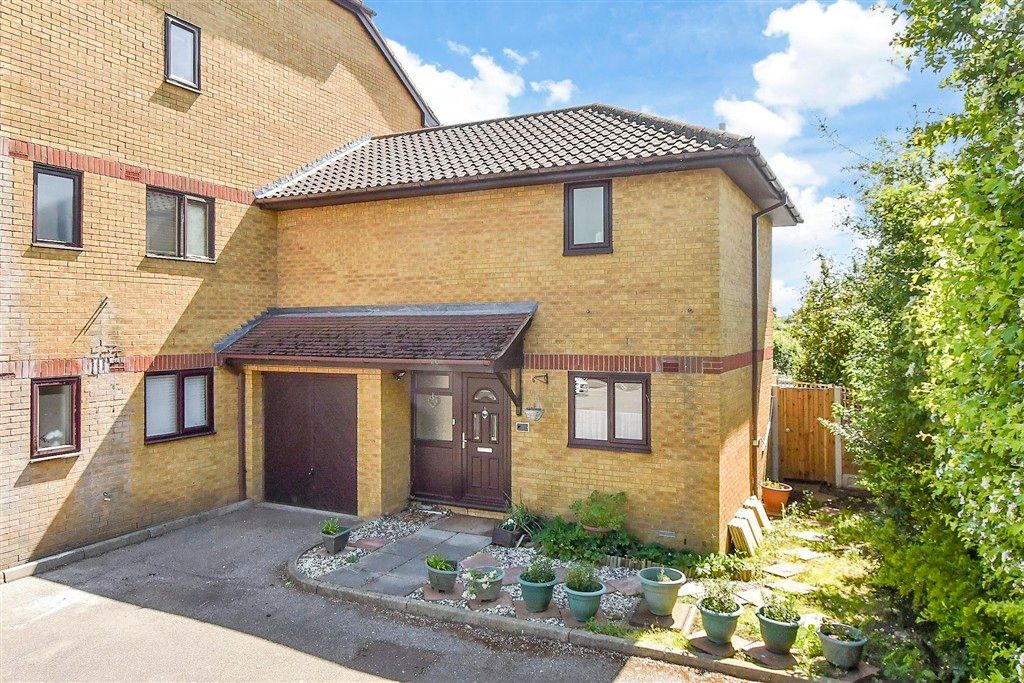 Property photo 2 of 16 External (Web)