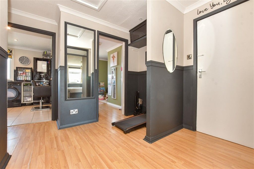 Property photo 3 of 10 Inner Hallway