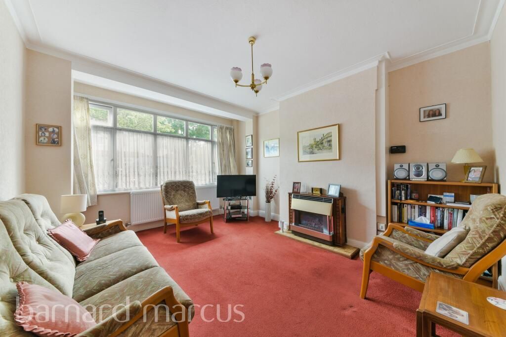 Property photo 2 of 14