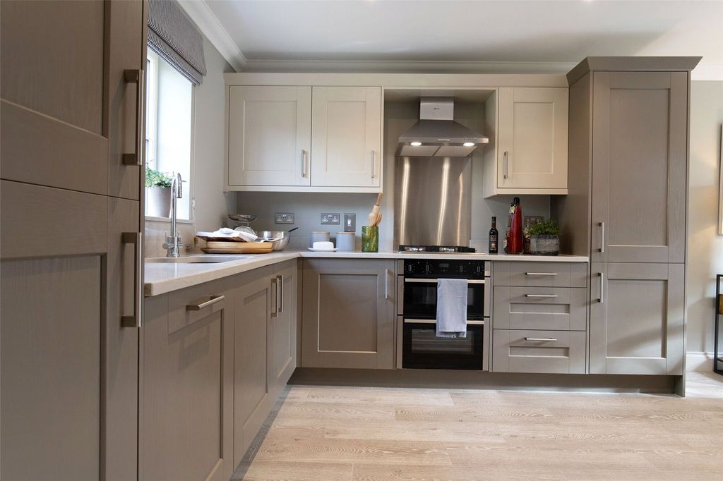 Property photo 2 of 13 Picture 2