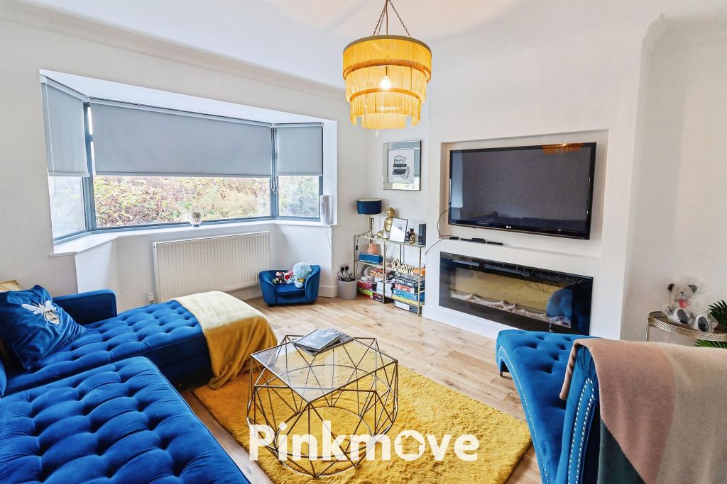 Property photo 3 of 23