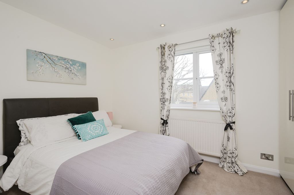 Property photo 3 of 14 Picture No. 09