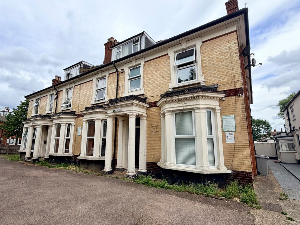 Property photo 1 of 6 5262280