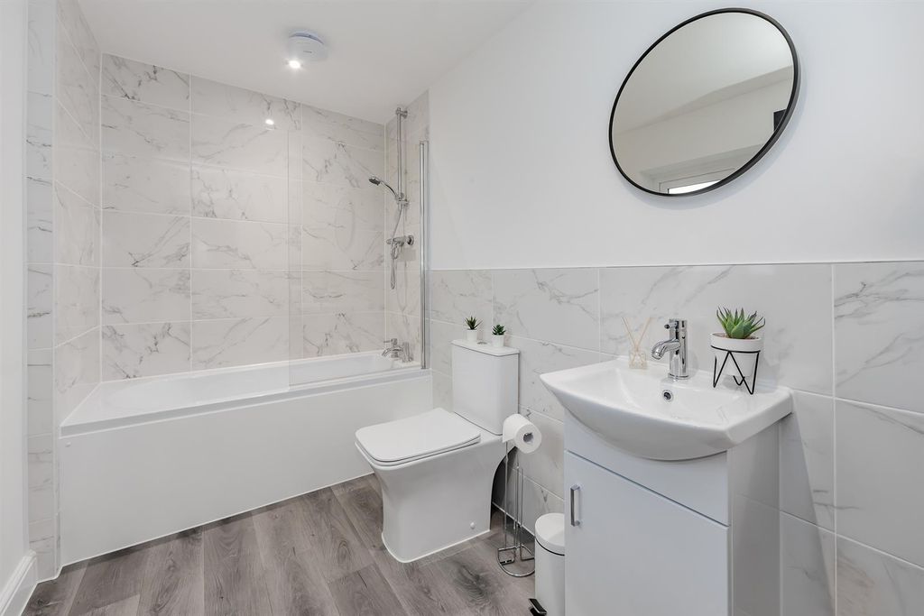 Property photo 2 of 10 Rm4_Img-22.Jpg