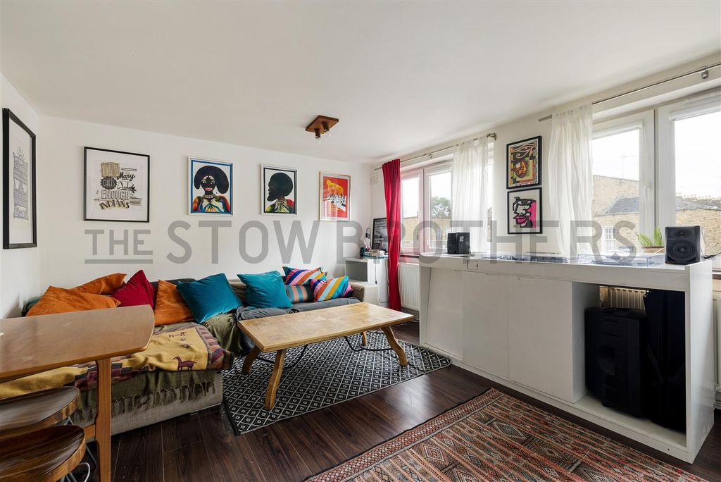 Property photo 2 of 18