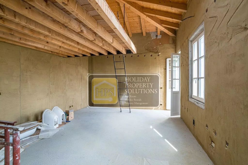 Property photo 3 of 26