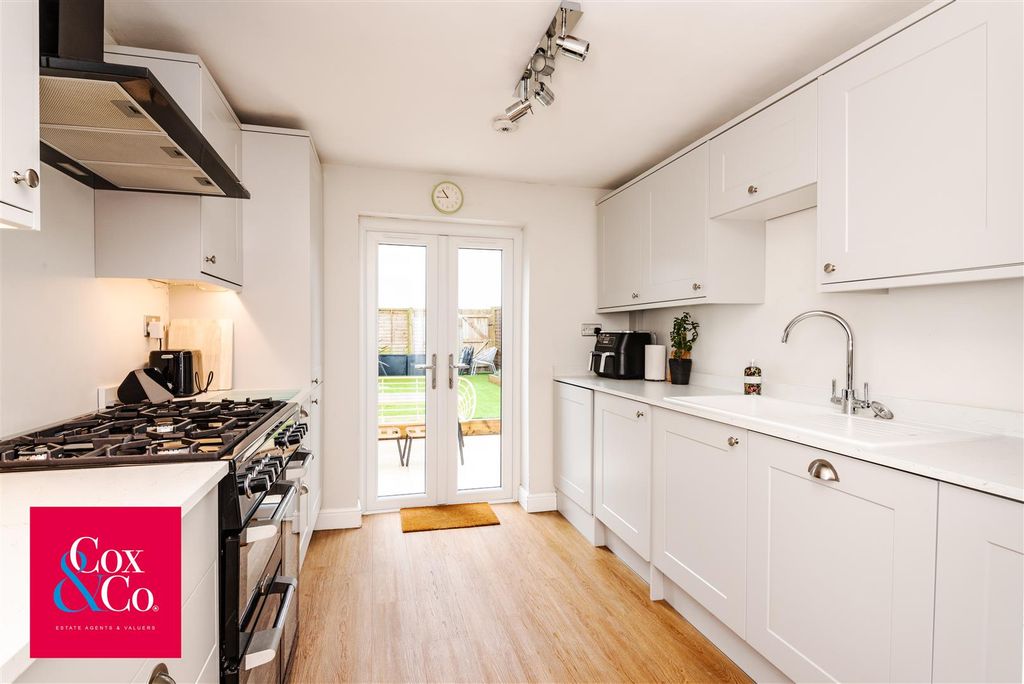 Property photo 2 of 14 81N_6269.Jpg