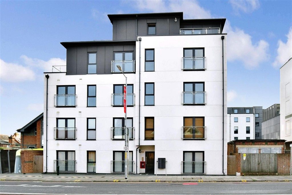 Property photo 1 of 6 External (Brochure)