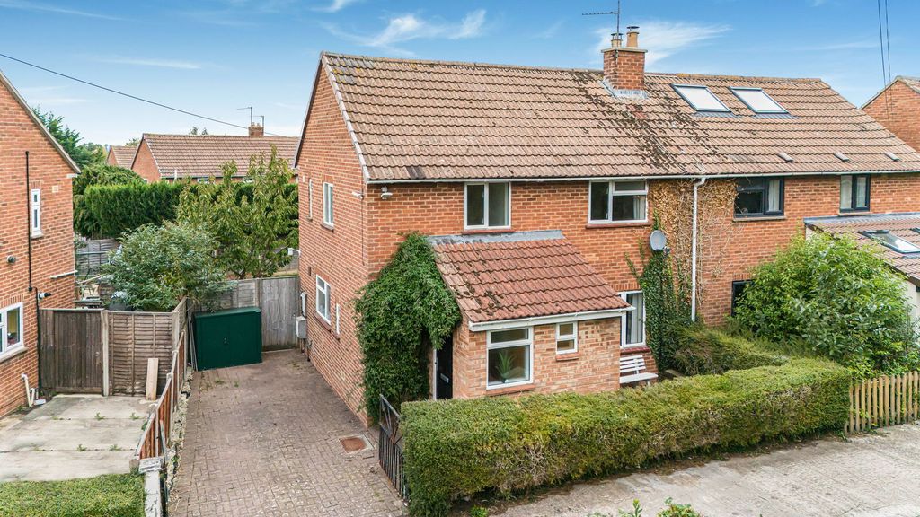 Property photo 1 of 21