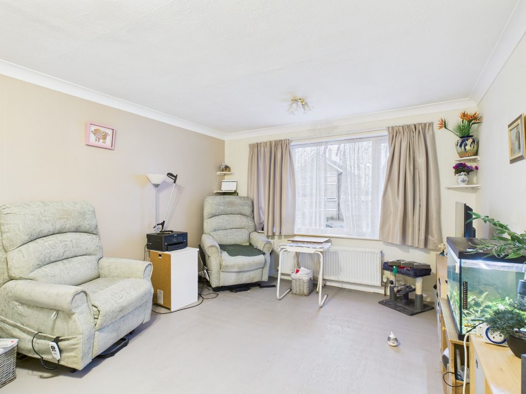 Property photo 2 of 13 4826493