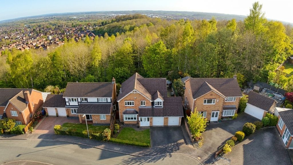 Property photo 3 of 23 Front Aerial