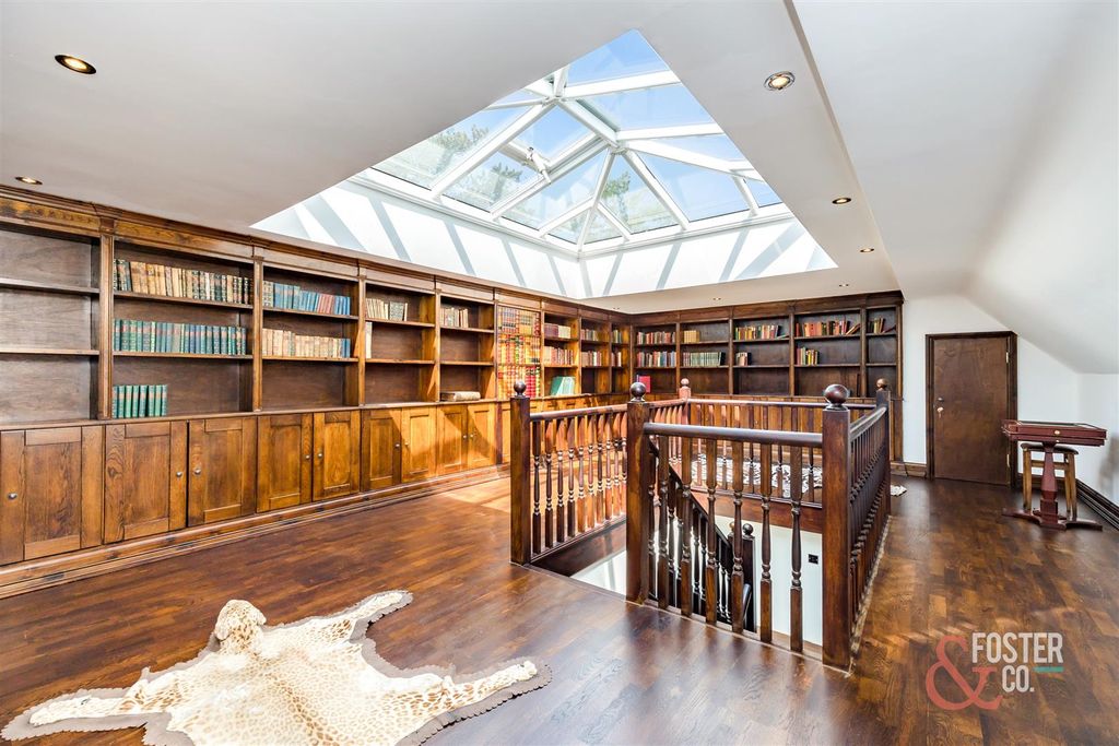 Additional image 15 of 9 bed detached house for saleWithdean Road, Brighton BN1