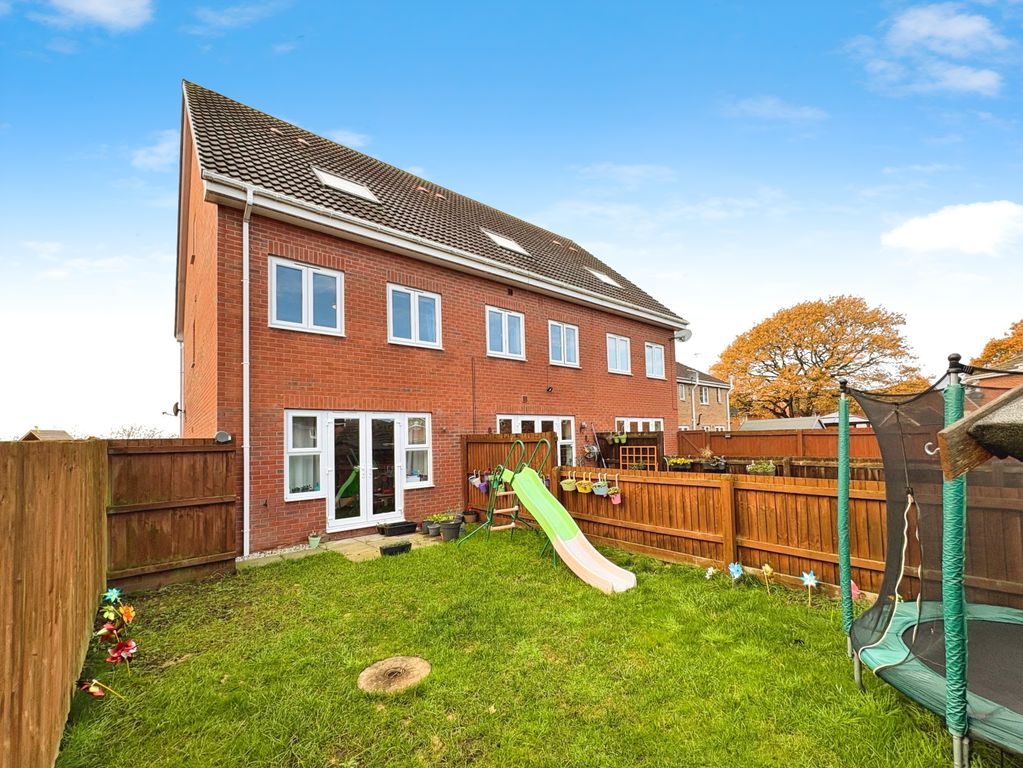 Property photo 3 of 16 97174B90-Img_7450