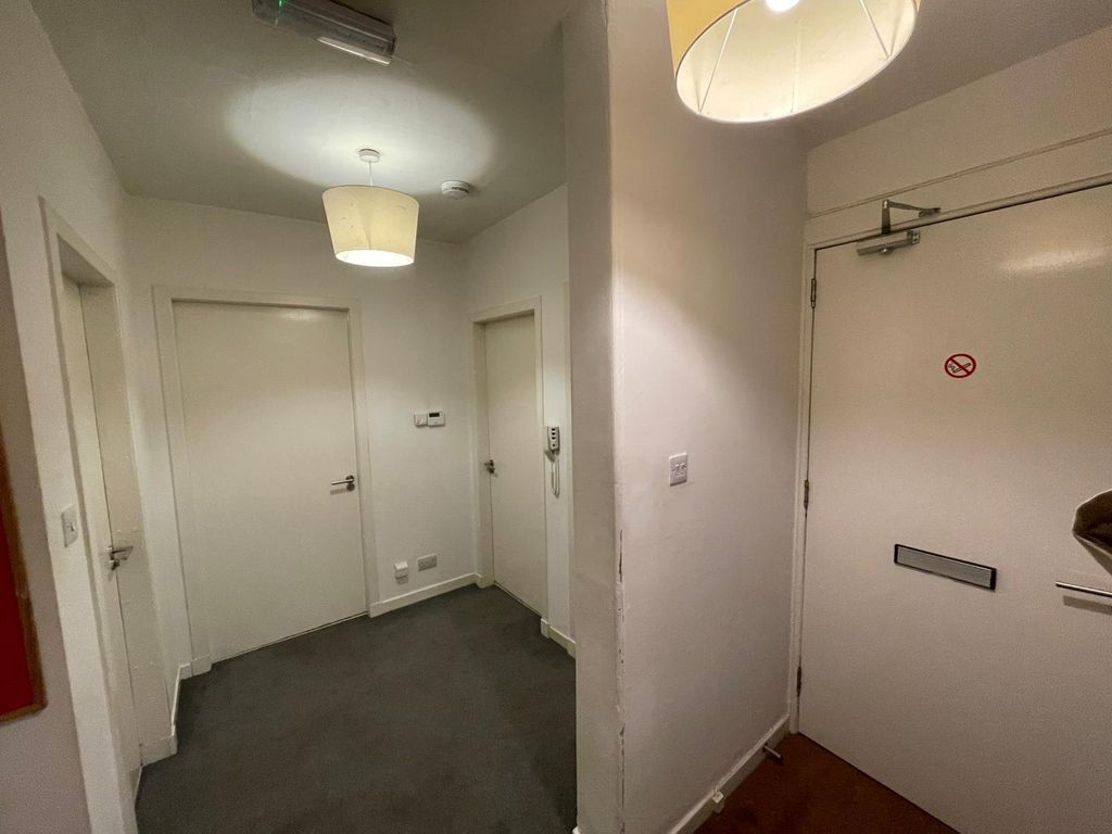 Property photo 2 of 16 Picture No. 22