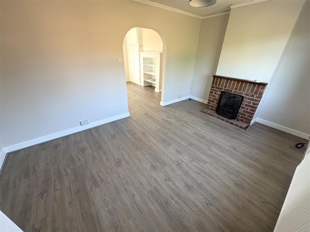 Property photo 3 of 13 Living Room