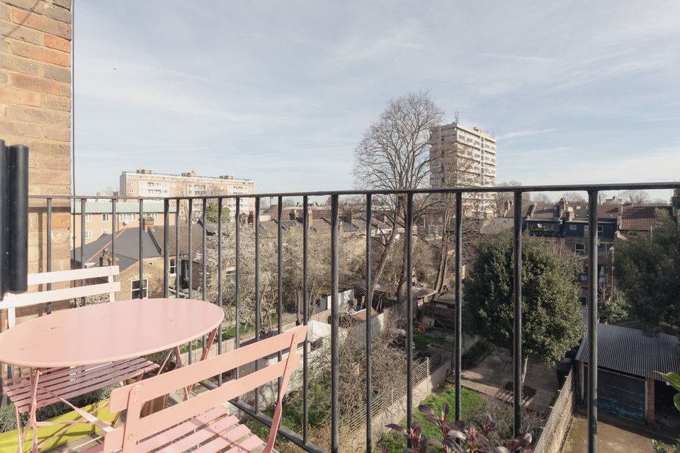 Property photo 2 of 24