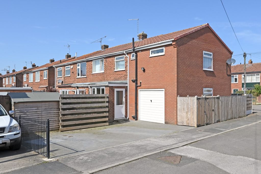 Property photo 2 of 14 Picture 2