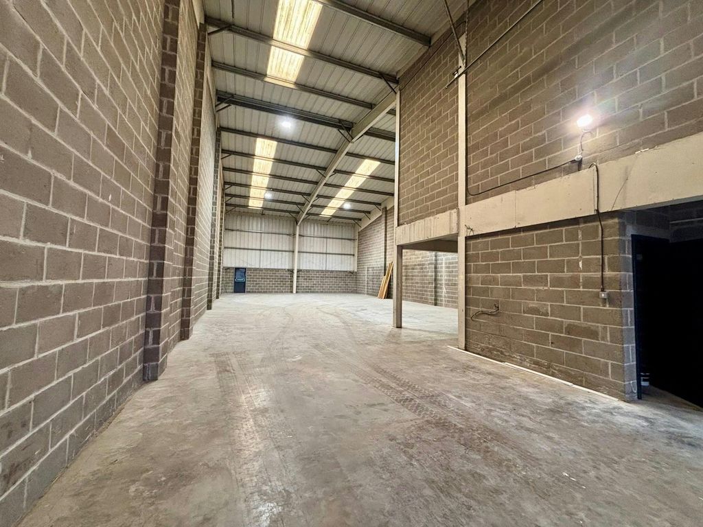 Property photo 3 of 10 7 Severnlink 00.Jpg