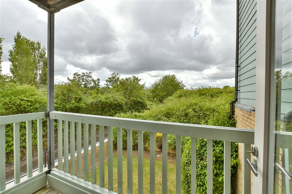 Property photo 2 of 16 Balcony / Terrace