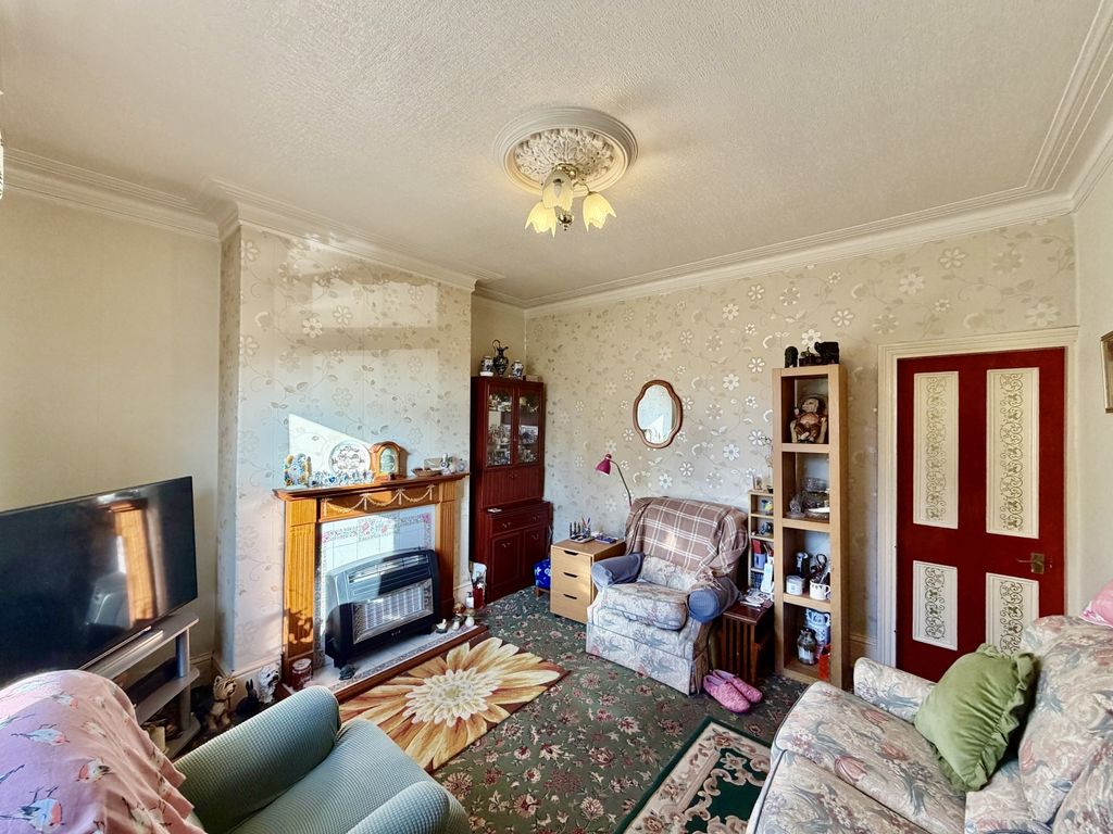 Property photo 2 of 11 Img_5531