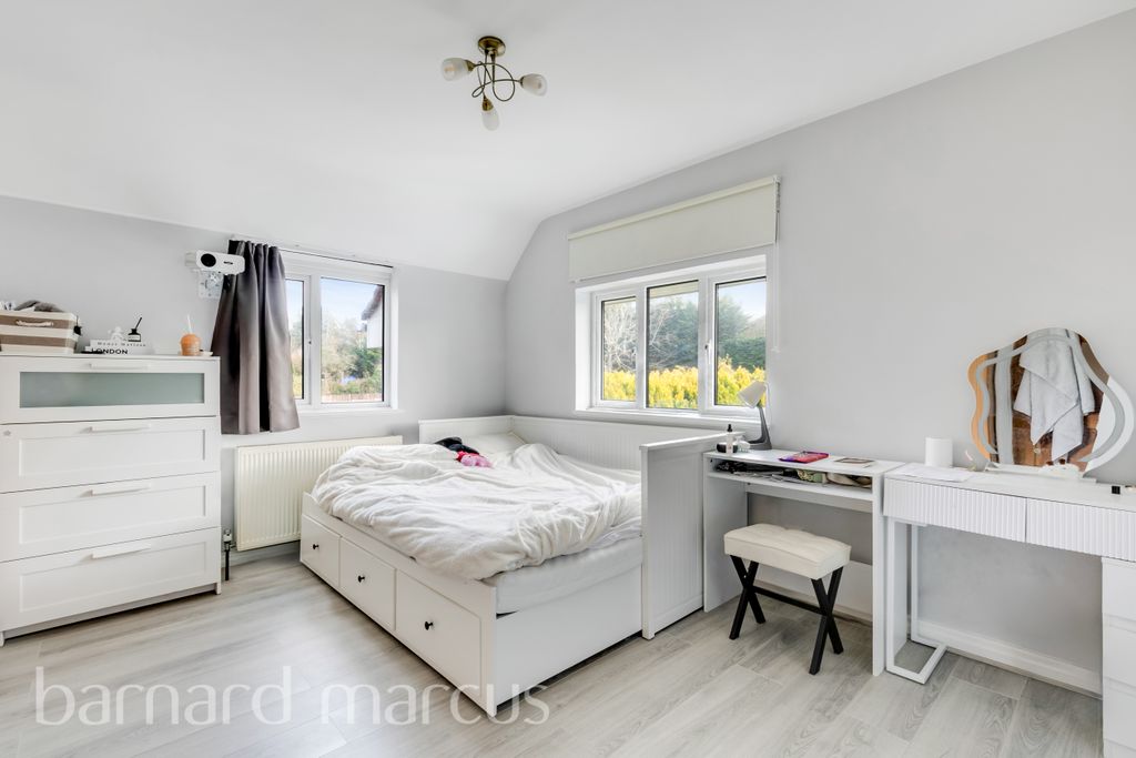 Property photo 2 of 15 View