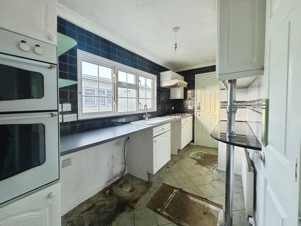 Property photo 2 of 9 1c3E78B2-Image00010.Jpeg