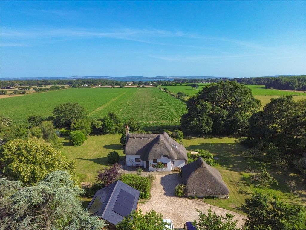 Property photo 1 of 42 Picture No. 60