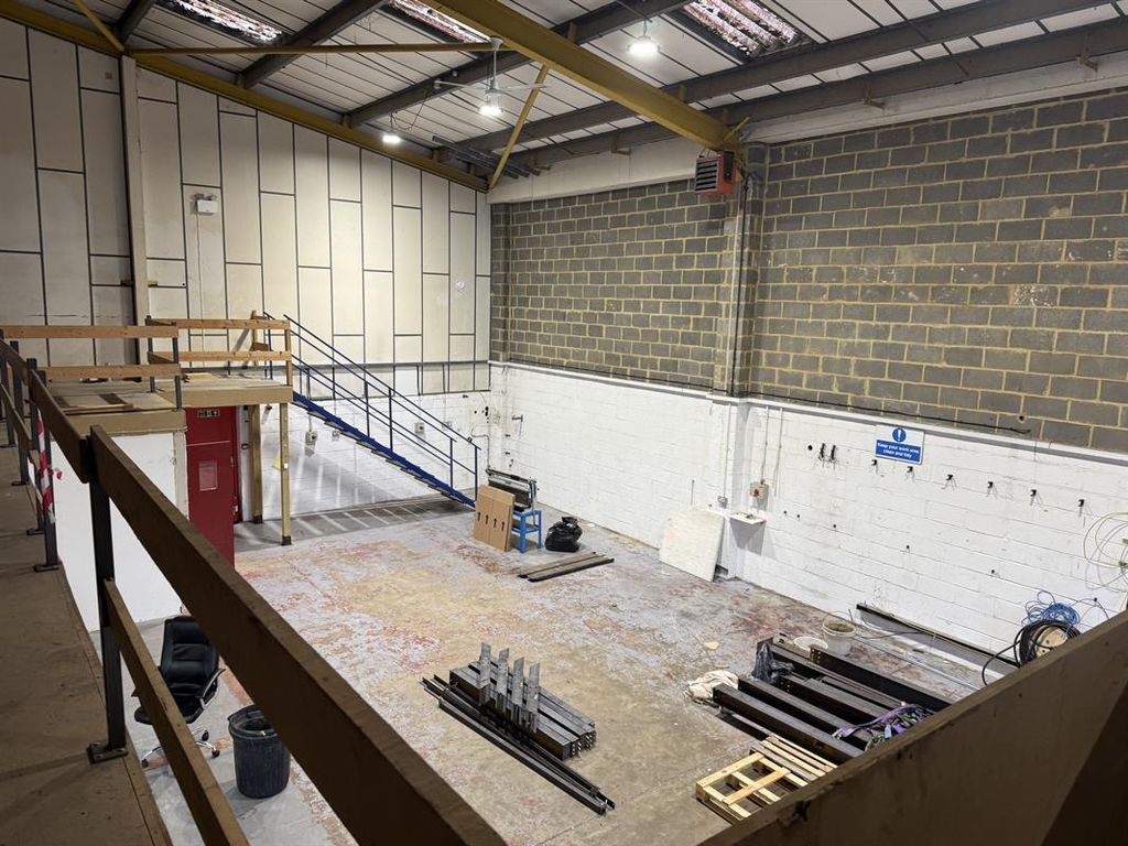 Property photo 2 of 3 Photo