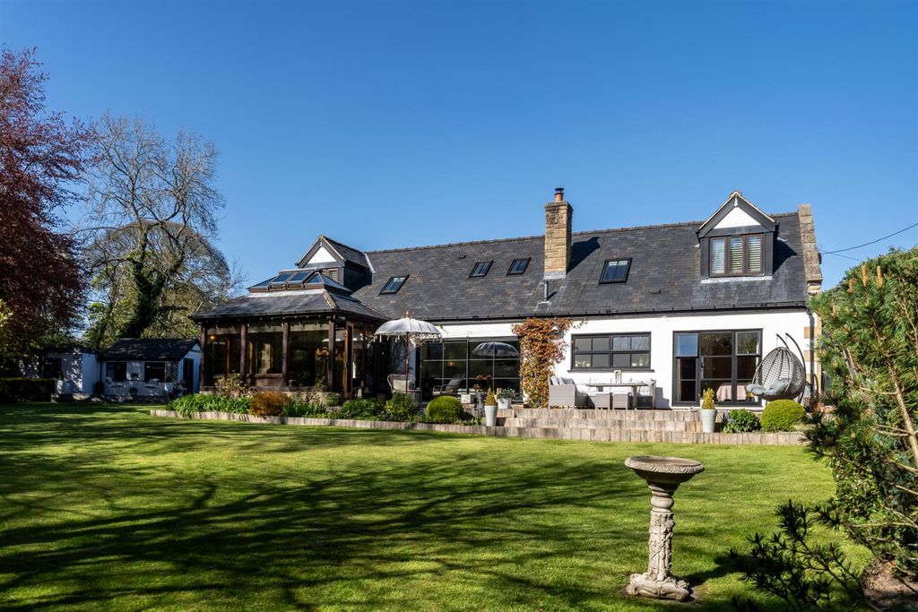 Property photo 1 of 73 Exterior And Gardens