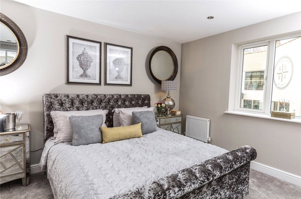 Property photo 2 of 9 Picture No. 16