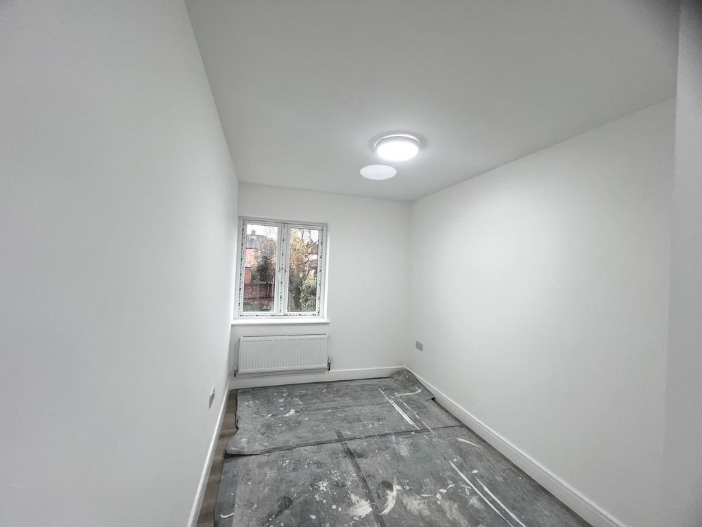 Property photo 3 of 29