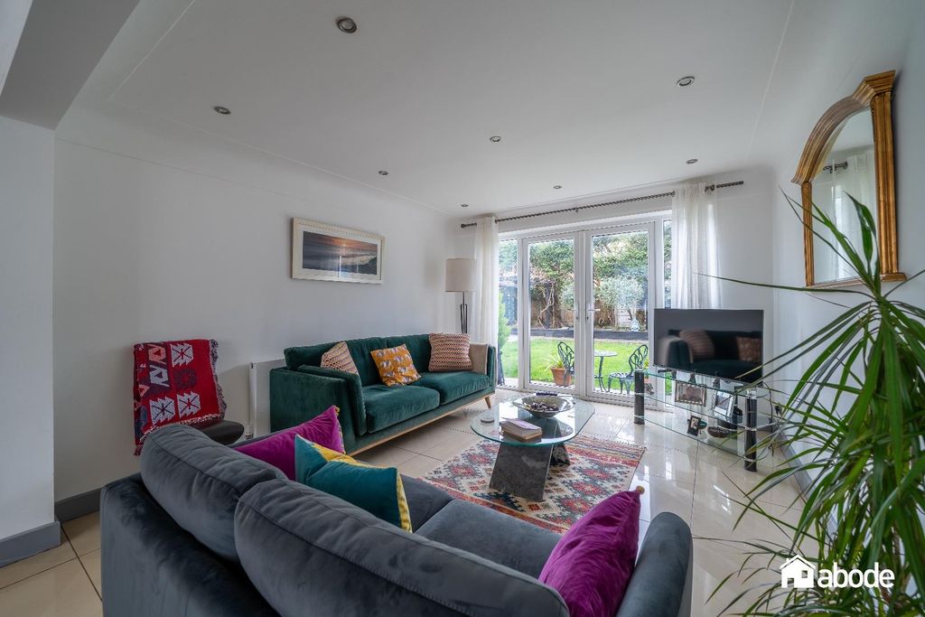 Property photo 3 of 35 Dsc01681-Hdr-6.Jpg