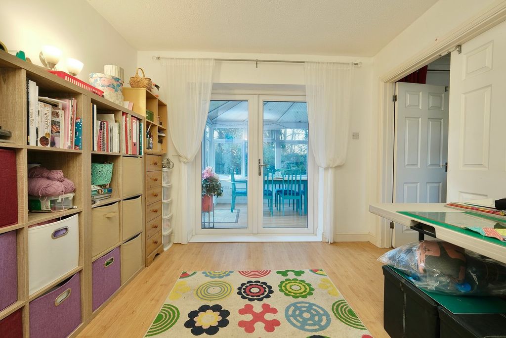 Property photo 3 of 15