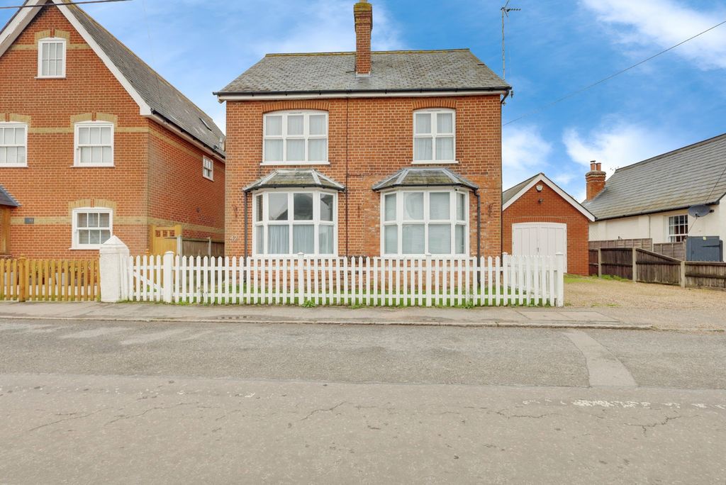 Property photo 1 of 27
