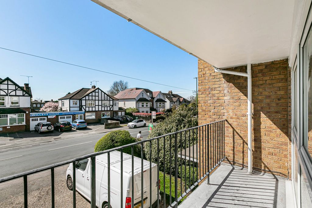 Property photo 2 of 15 Balcony