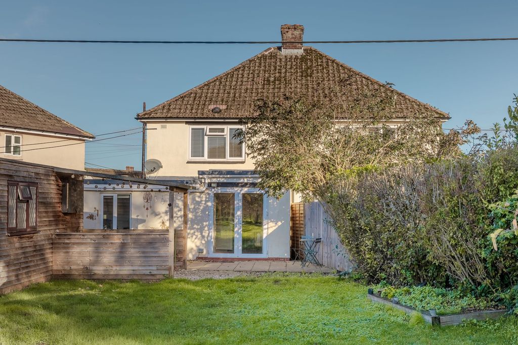 Property photo 1 of 24