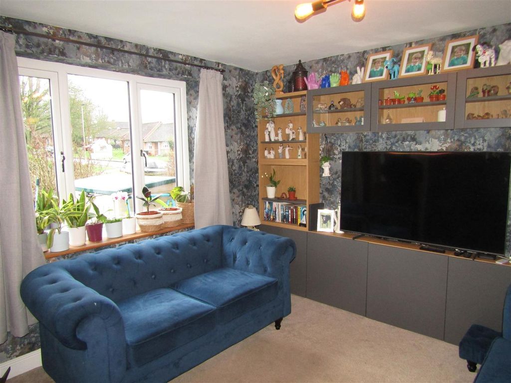 Property photo 3 of 25 Img_8437.Jpg