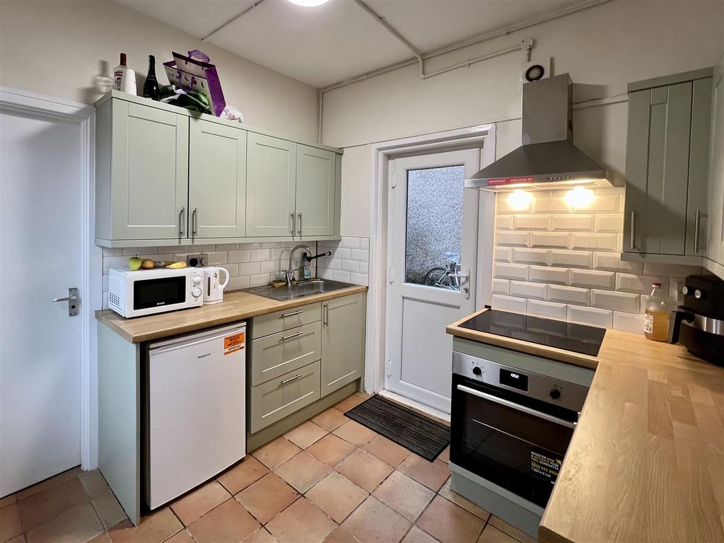 Property photo 3 of 8 Img_8660.Jpg