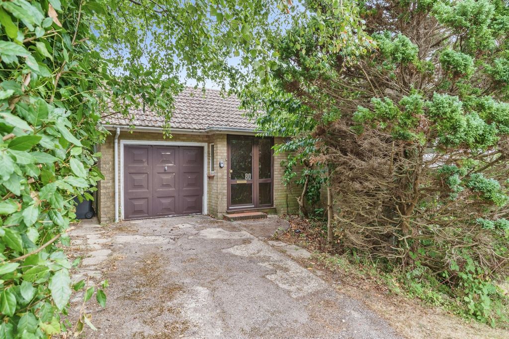 Property photo 2 of 18