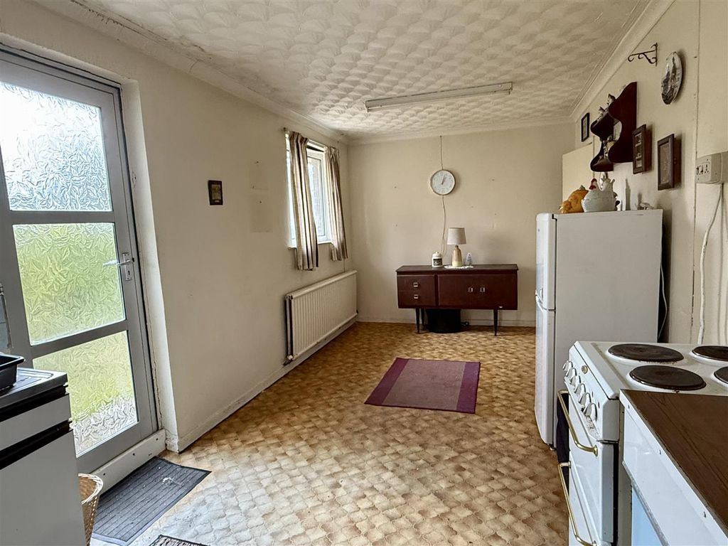 Property photo 3 of 18 Img_6893.Jpeg