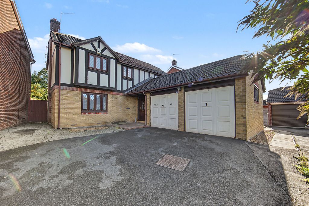 Property photo 1 of 15