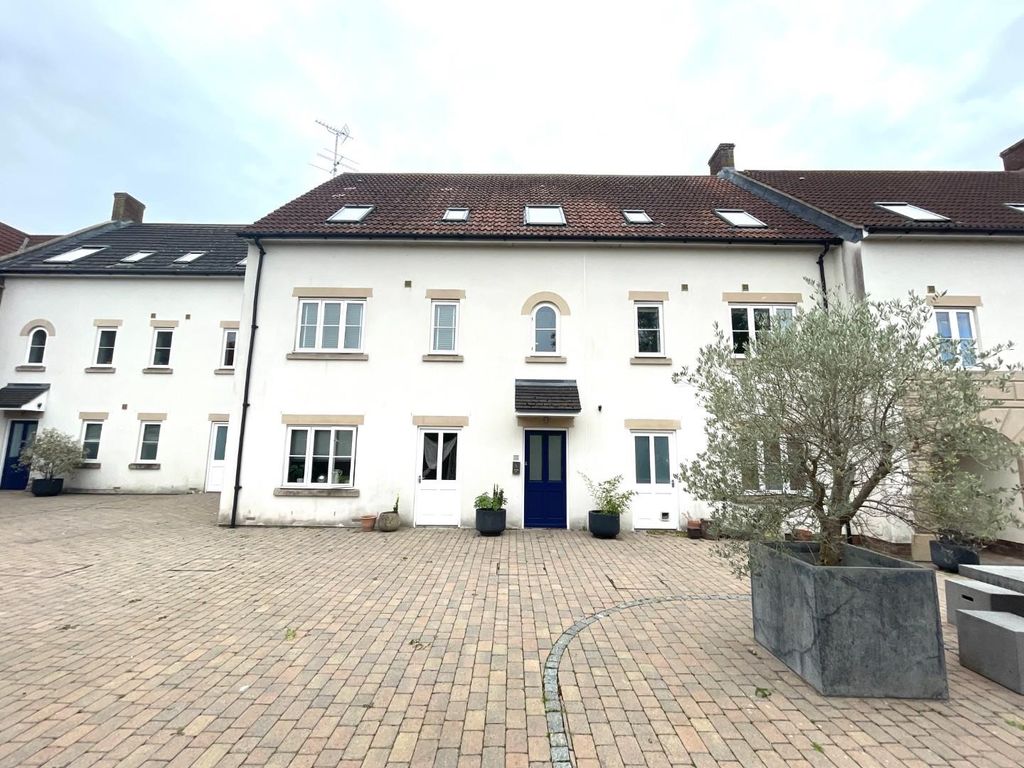 Property photo 1 of 11 Front.Jpg