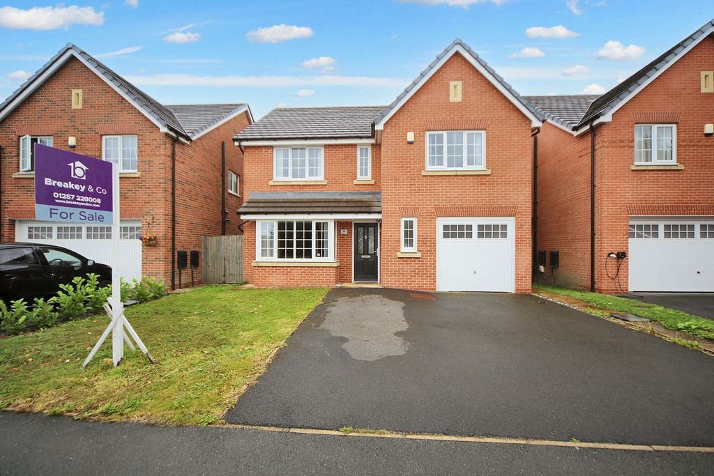 Property photo 1 of 24