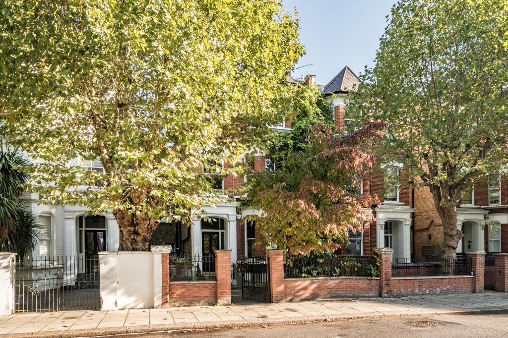 Property photo 2 of 15 External