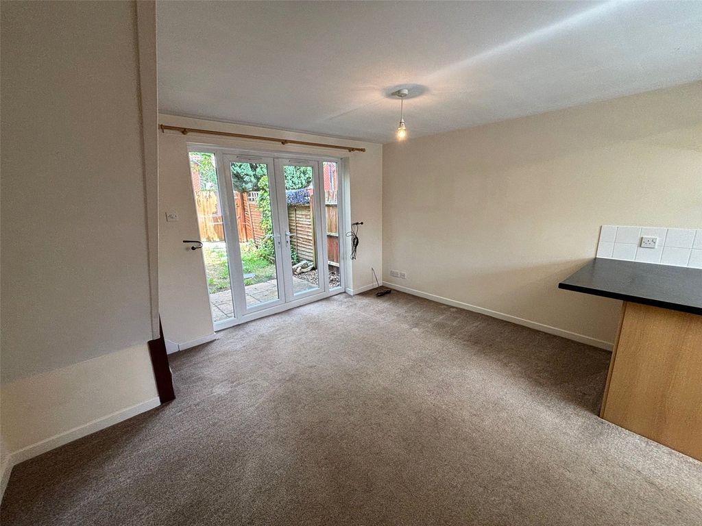 Property photo 3 of 9 Picture No. 17