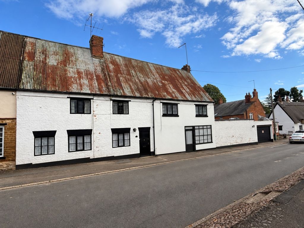 Property photo 1 of 47 5534912