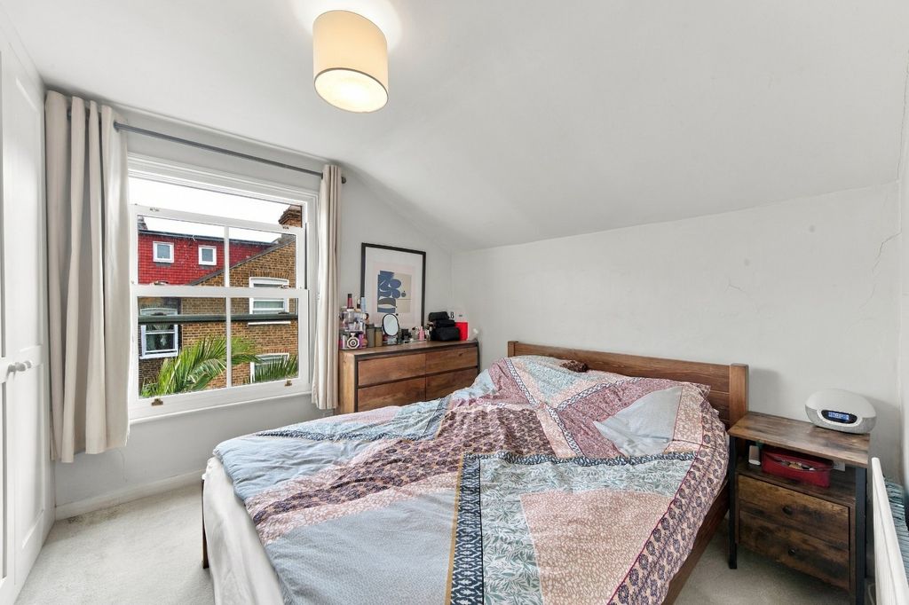 Property photo 2 of 11 Picture No. 09
