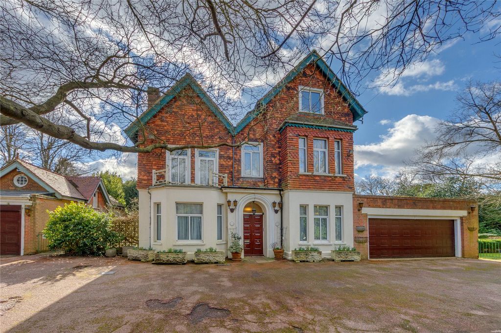 Property photo 3 of 23 Picture No. 32