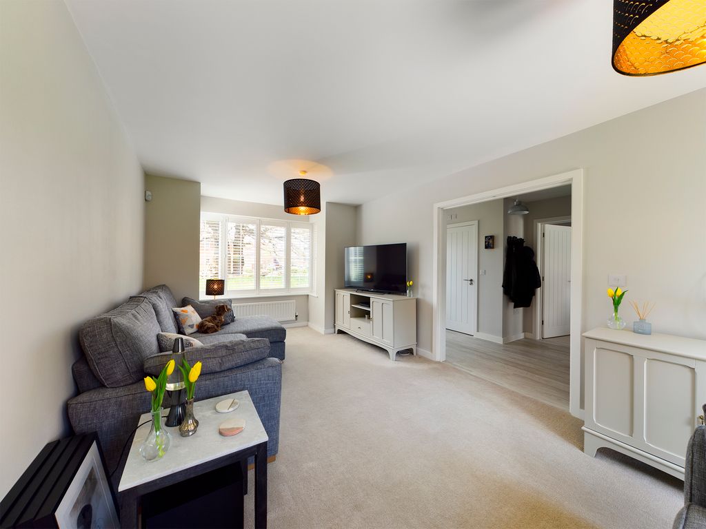 Property photo 3 of 22